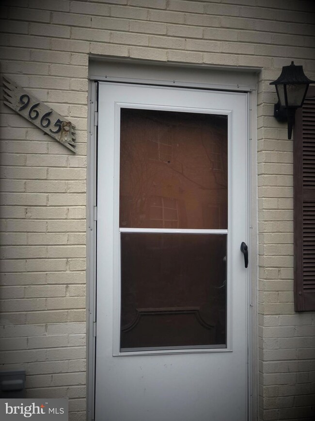 9665 Hagel Cir unit E, Lorton, VA 22079 - photo 5