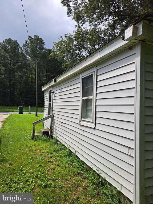 14332 Mears Station Rd, Bloxom, VA 23308 - photo 3
