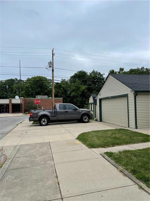 189 N 13th Ave, Beech Grove, IN 46107 - photo 7