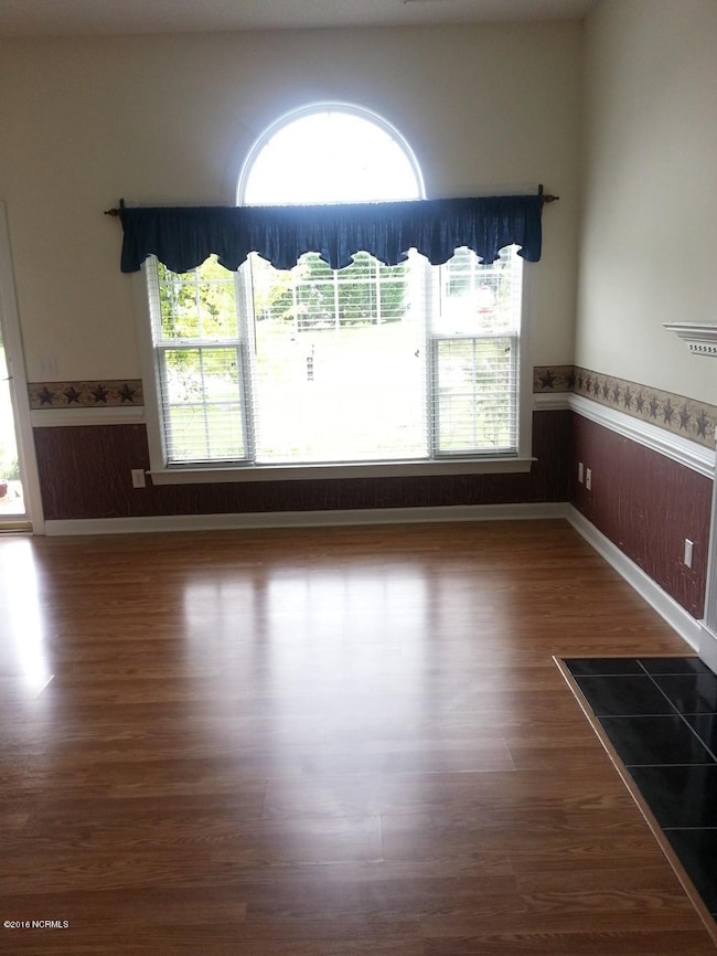 003 LR View 3