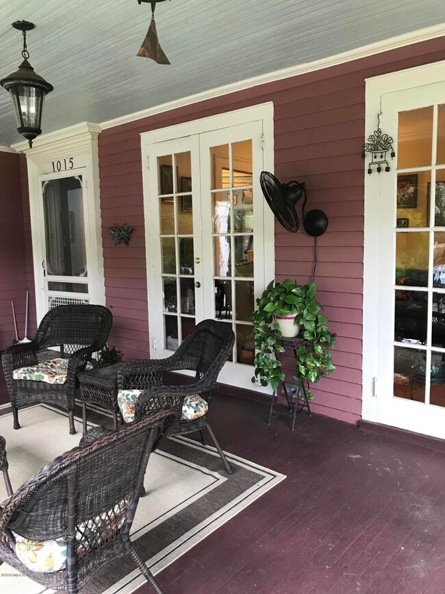 1015 Magnolia St, Macon, GA 31201 - photo 3