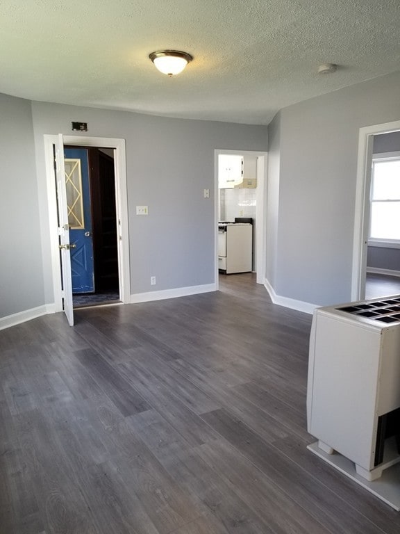 223 Albion St unit 1, Fall River, MA 02723 - photo 2