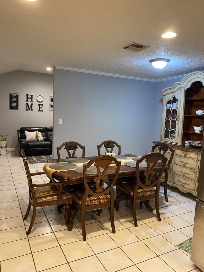 3359 Creek Grove Dr, Houston, TX 77066 - photo 4