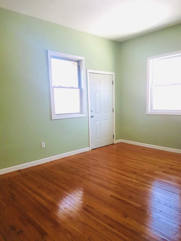 30 May St unit 1R, Worcester, MA 01610 - photo 6