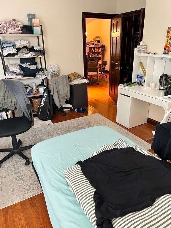 68 Warwick Rd unit 68, Newton, MA 02465 - photo 6