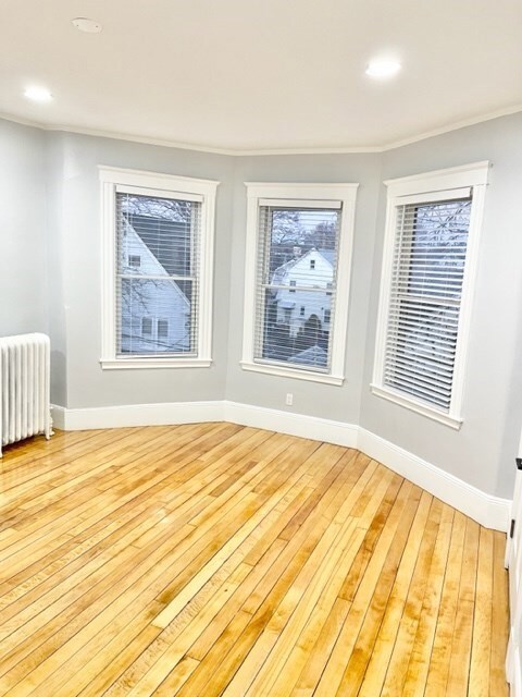 38 Oneida St unit 3, Lynn, MA 01902 - photo 4