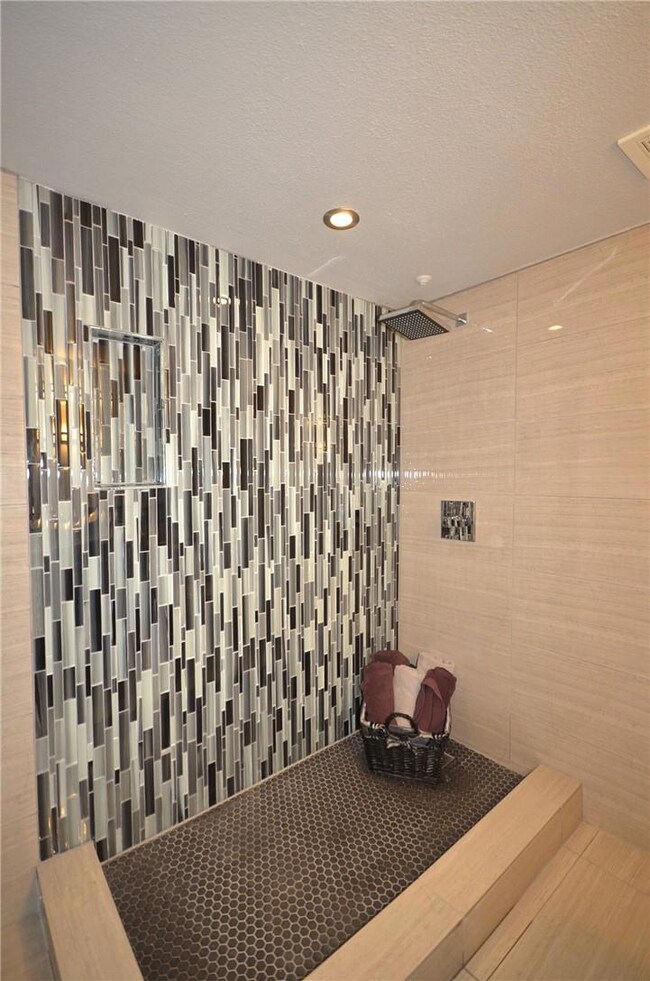 1601 Faro Dr unit 201, Austin, TX 78741 - photo 4