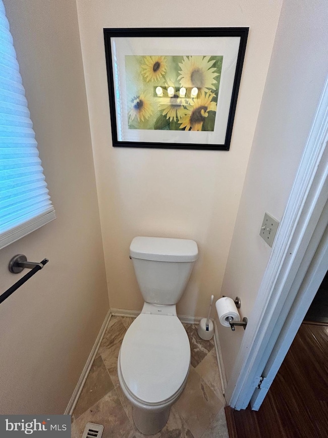 254 Inverness Cir, Chalfont, PA 18914 - photo 6