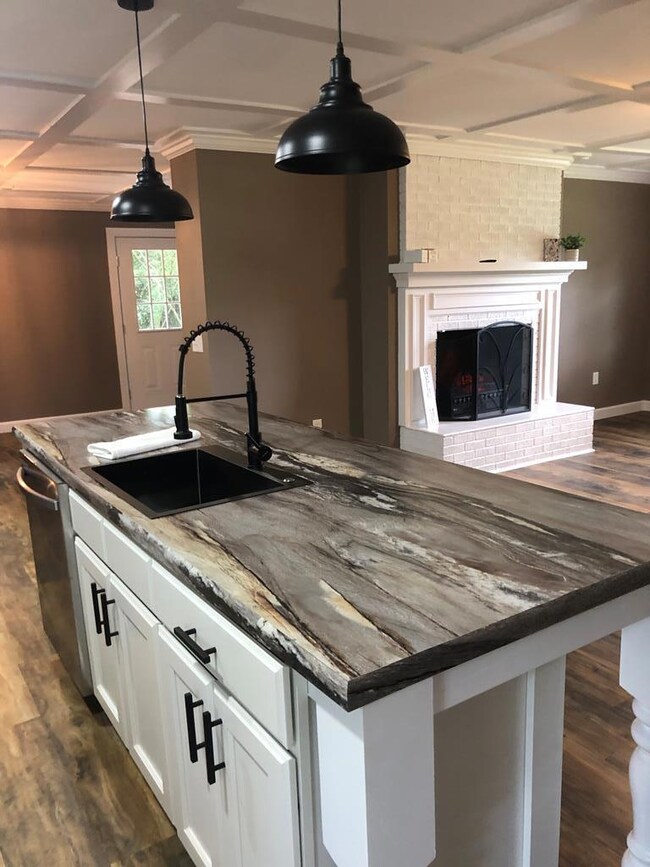 413 W 7th St, Vidalia, GA 30474 - photo 6