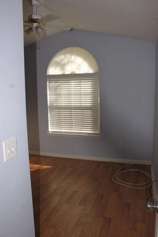 42 Shadow Oak Cir, Crawfordville, FL 32327 - photo 2