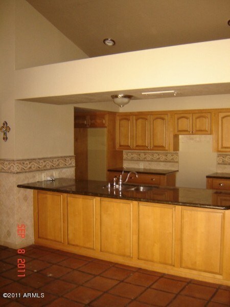 Open Kitchen