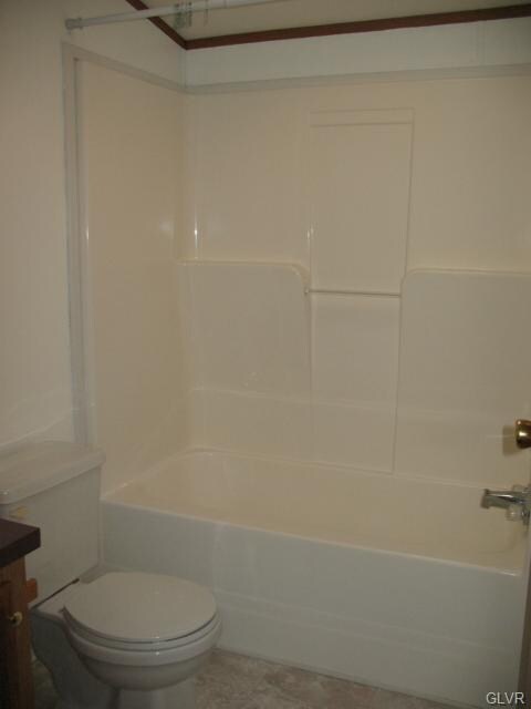 4629 Indian Creek Rd, Macungie, PA 18062 - photo 7