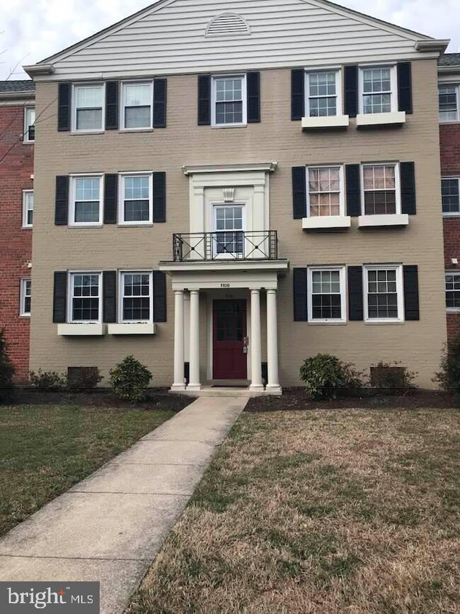 1106 Belle View Blvd unit C1, Alexandria, VA 22307 - photo 2