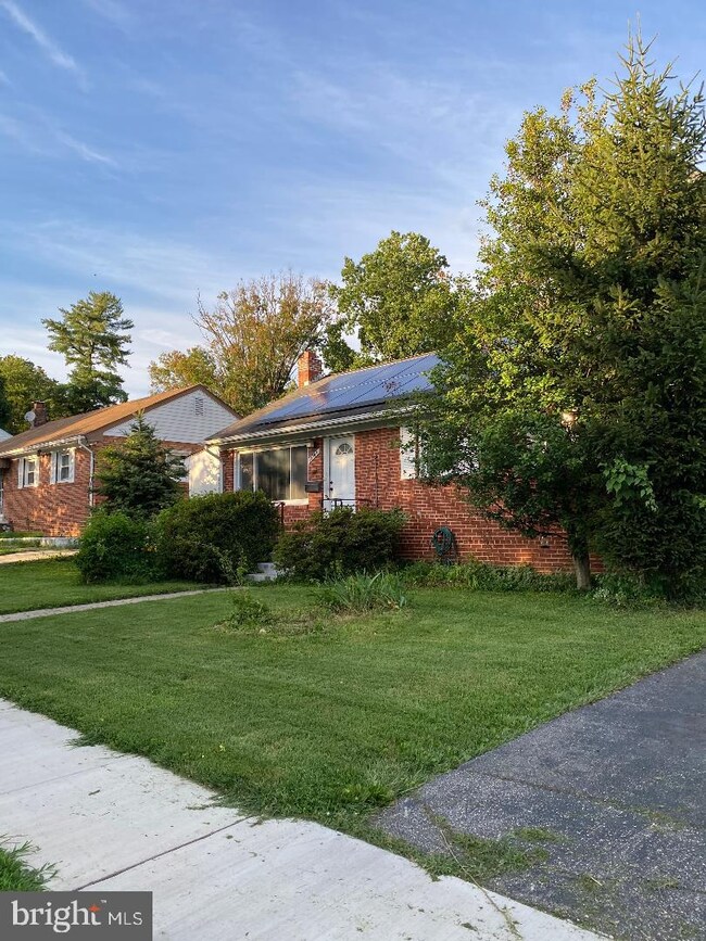 12707 Caldwell St, Rockville, MD 20853 - photo 4