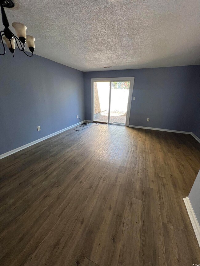 217 N Myrtle St, Myrtle Beach, SC 29577 - photo 5