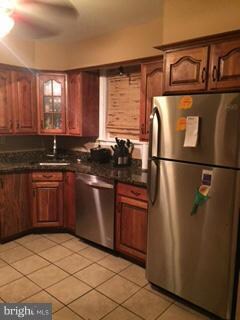 6306 Larwin Dr, Temple Hills, MD 20748 - photo 4