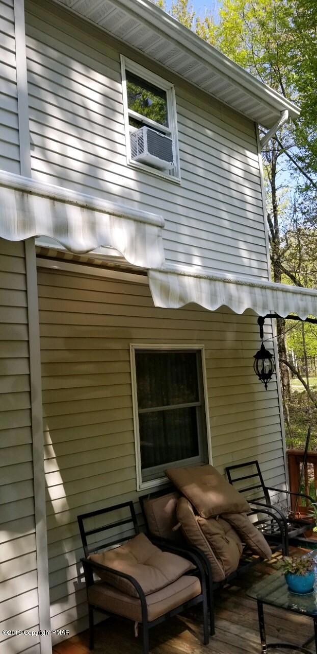 207 Shannon Dr, Long Pond, PA 18334 - photo 2