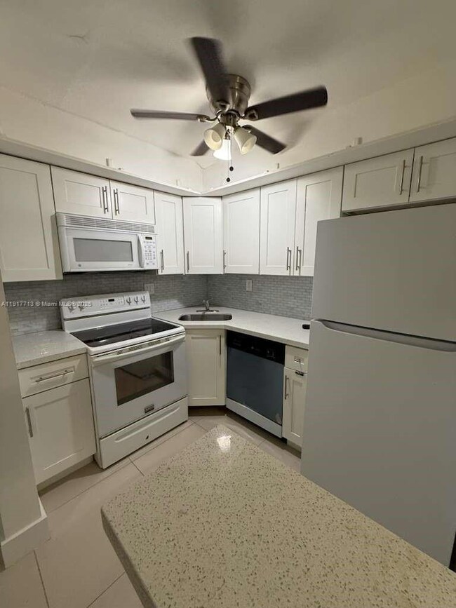 6200 NE 22nd Way unit 102, Fort Lauderdale, FL 33308 - photo 7