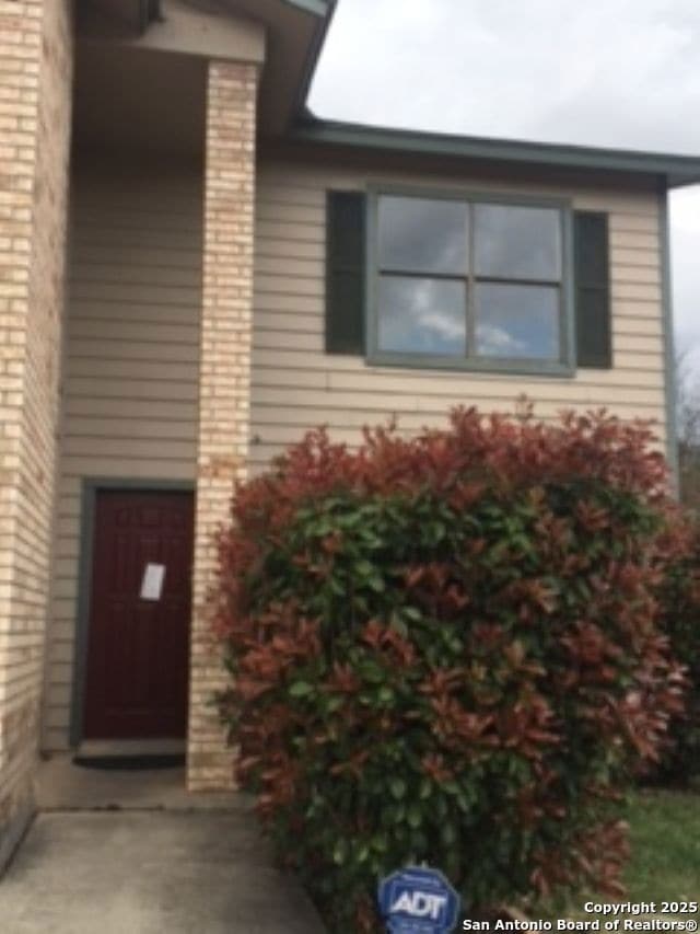 9923 Misty Plain Dr, San Antonio, TX 78245 - photo 2