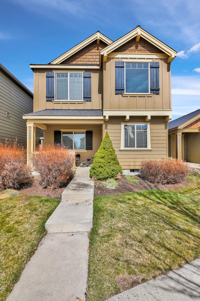 61173 Dayspring Dr, Bend, OR 97702 - photo 4