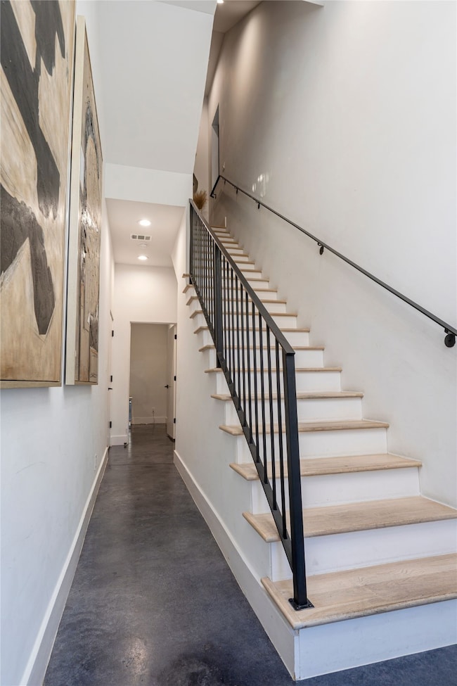 709 Memorial Heights Dr, Houston, TX 77007 - photo 4