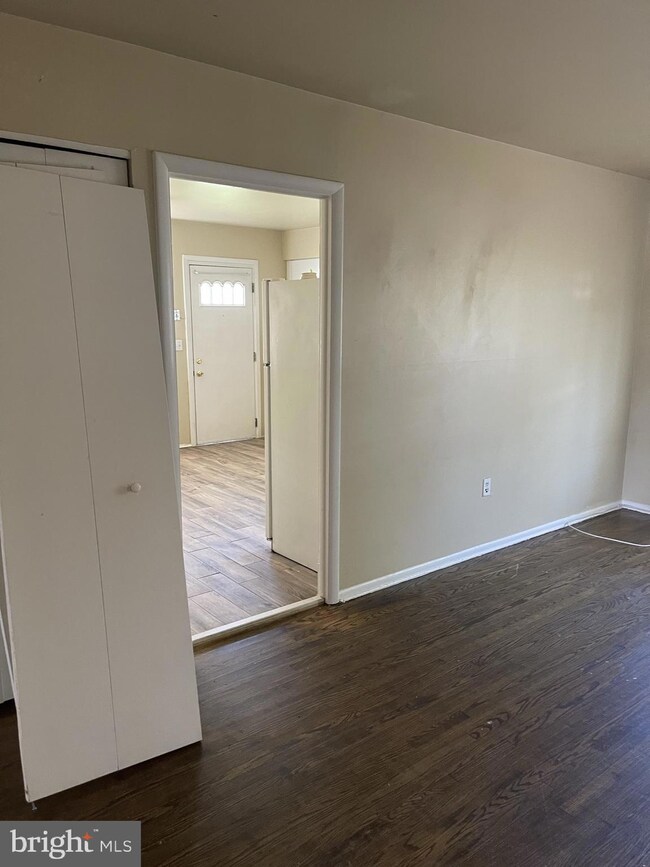 707 Appletree Ct, Claymont, DE 19703 - photo 6