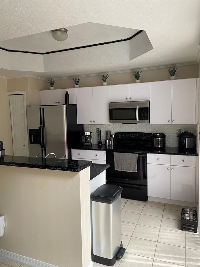 754 SW 107th Ave unit 402, Pembroke Pines, FL 33025 - photo 5