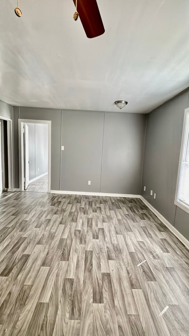 1907 Avenue C unit 4, Rosenberg, TX 77471 - photo 2