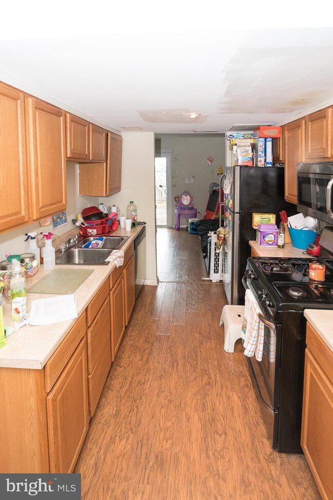 6451 Lamplighter Ridge, Glen Burnie, MD 21061 - photo 4