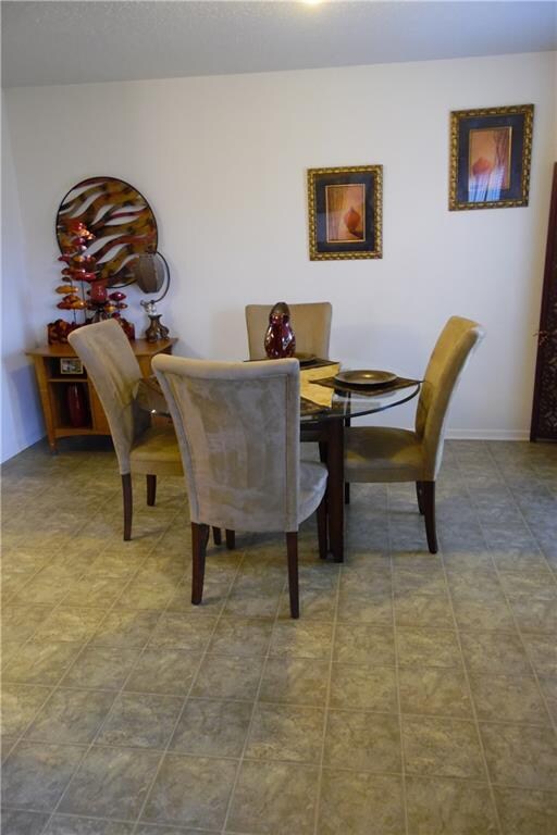 215 Crossbow St, Sheridan, IN 46069 - photo 4