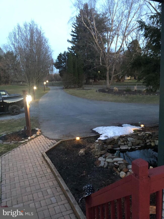 4526 Stoudts Ferry Bridge Rd, Reading, PA 19605 - photo 5