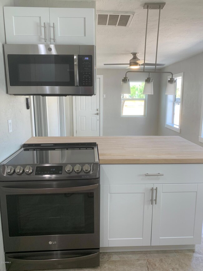 Kitchen island