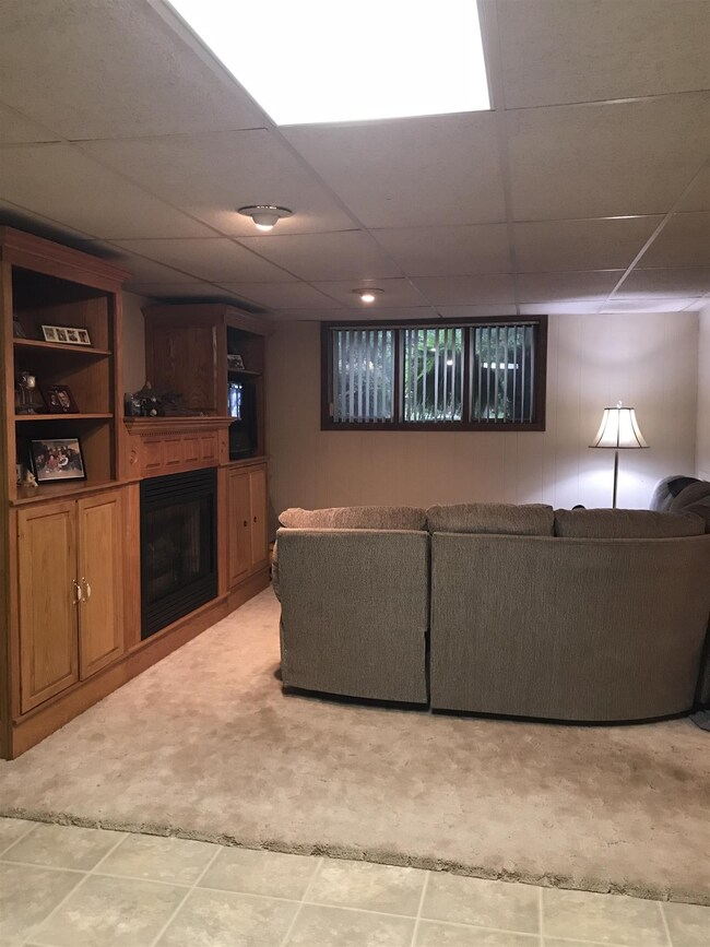 4820 E 100 N, Bluffton, IN 46714 - photo 2