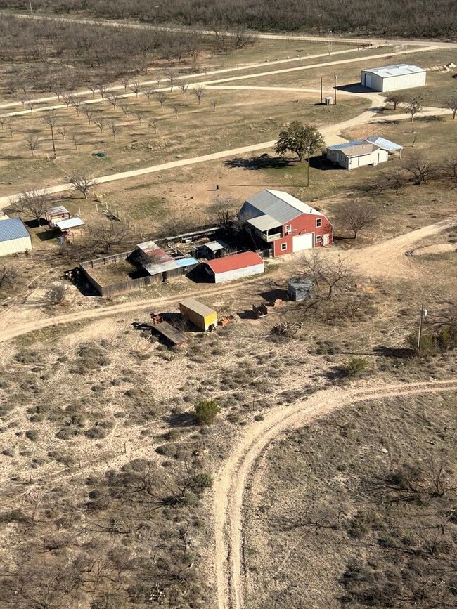 12014 Spring Creek Ln, San Angelo, TX 76904 - photo 2