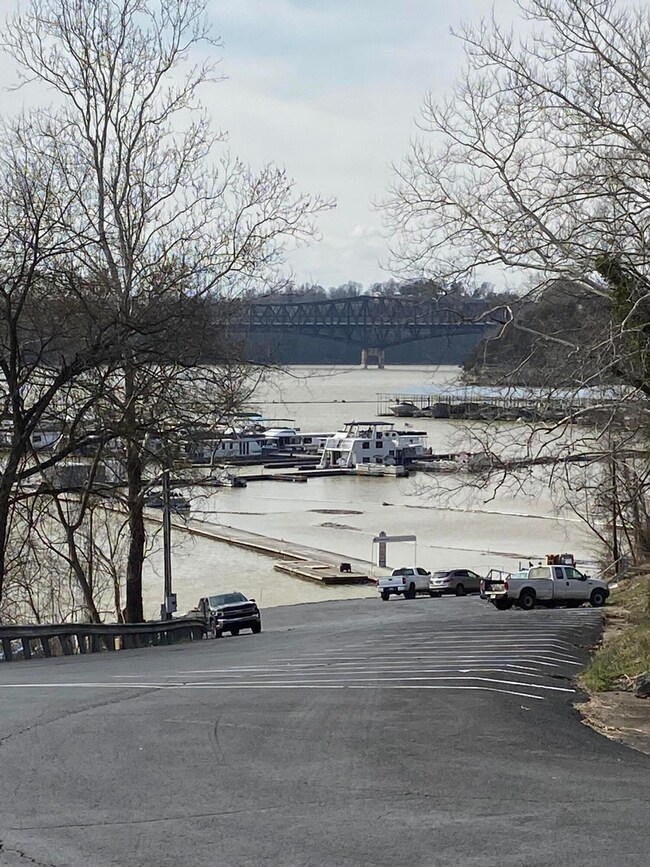 Lot 882 Stonegate Dr unit 3, Burnside, KY 42519 - photo 7