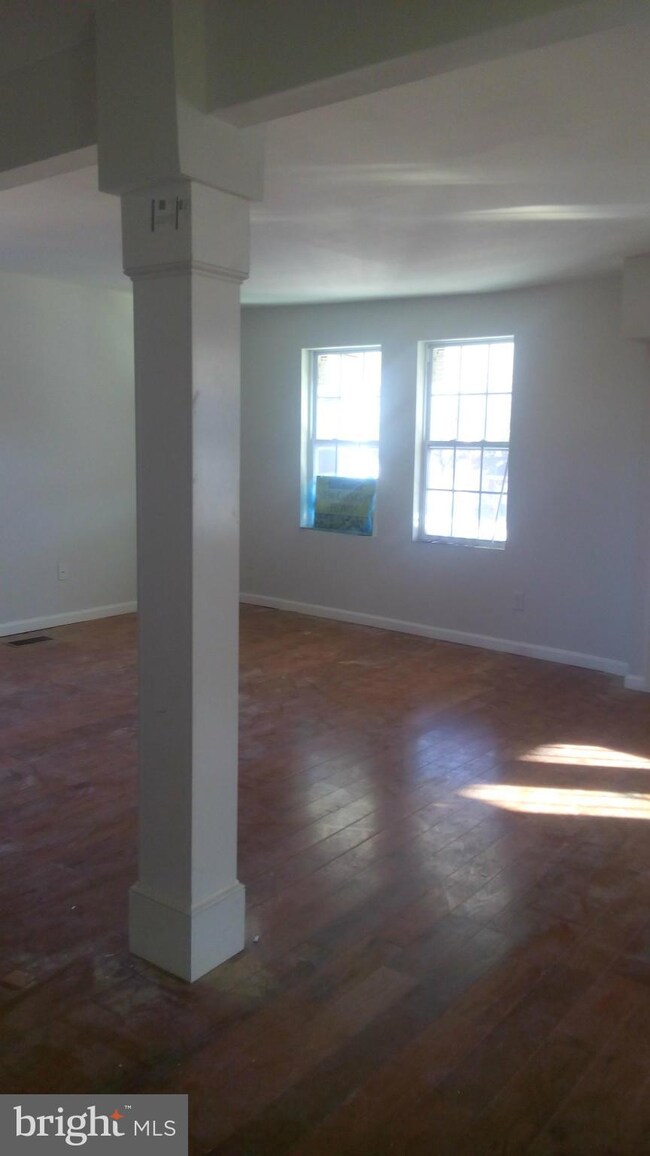 5300 Tilden Rd, Bladensburg, MD 20710 - photo 7