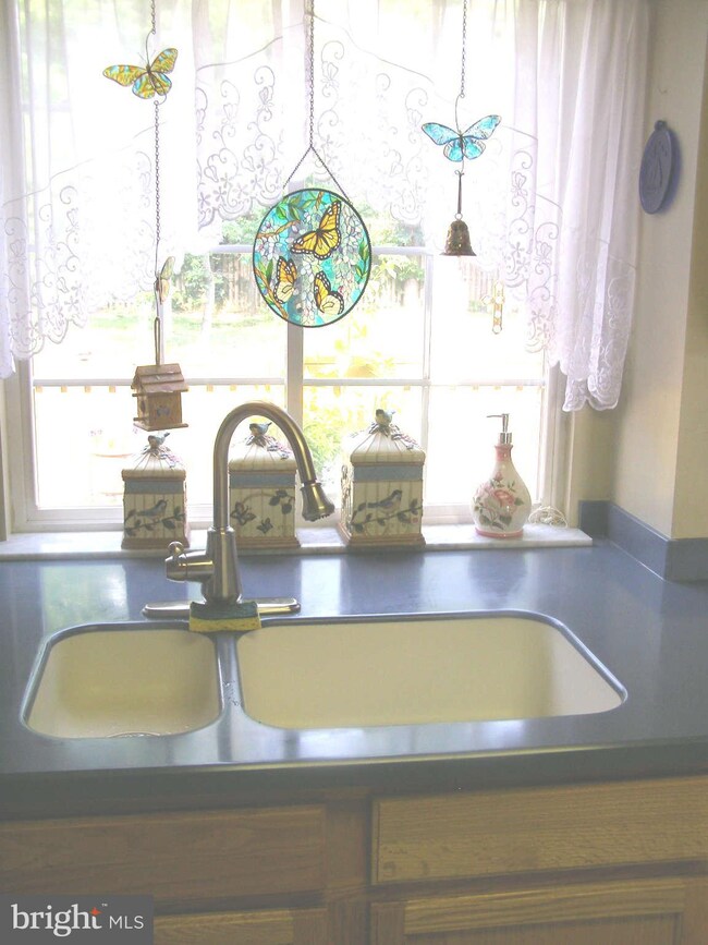 22698 Kinnegad Place, Great Mills, MD 20634 - photo 6