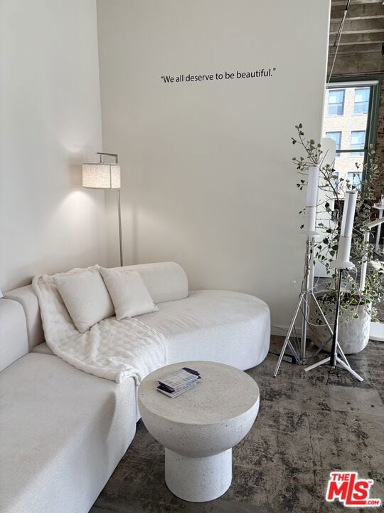 711 S Olive St unit 505, Los Angeles, CA 90014 - photo 2