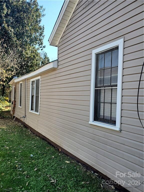 726 Brevard St, Statesville, NC 28677 - photo 6