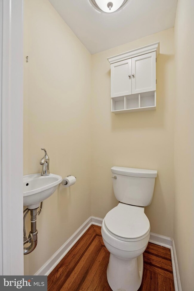 226 N Linden Ave, Upper Darby, PA 19082 - photo 6