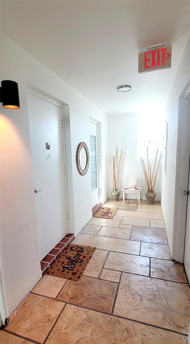 Corner condo 314 entrance