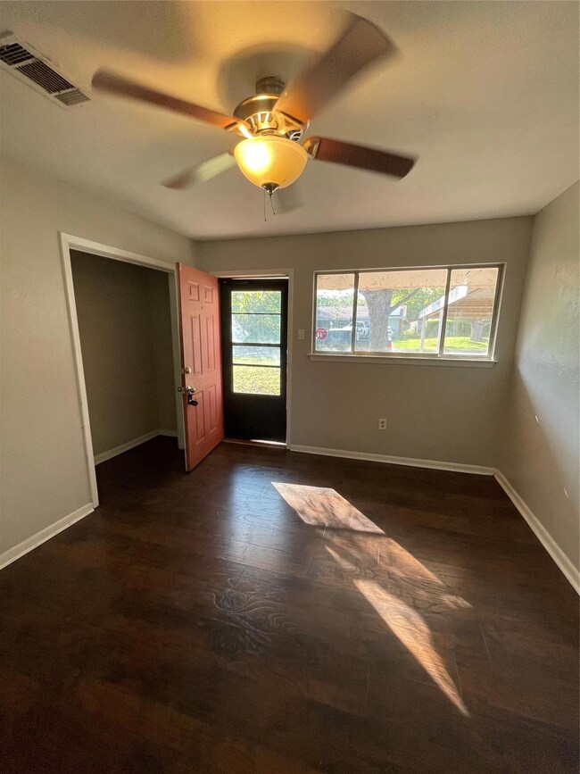 8848 Kate St, Fort Worth, TX 76108 - photo 5