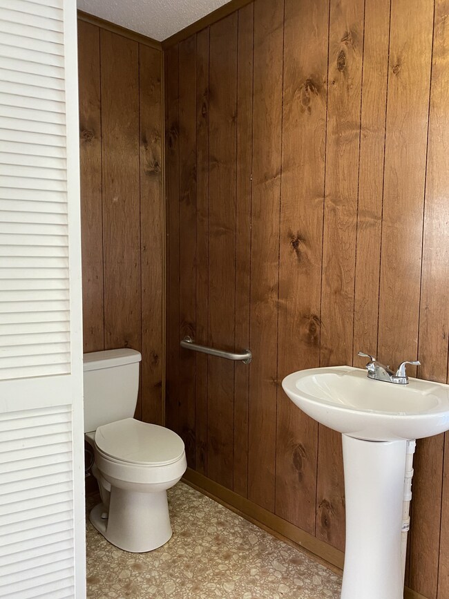 416 Perfection Dr, Shelbyville, TN 37160 - photo 5