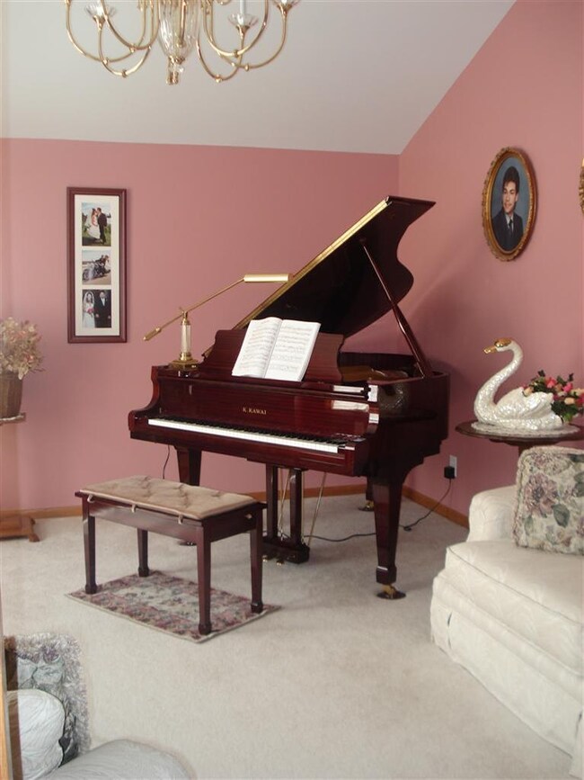 1378 Jacob Dr, Crown Point, IN 46307 - photo 5