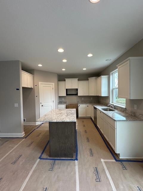 1036 Waterstone Ct, Pewaukee, WI 53072 - photo 6