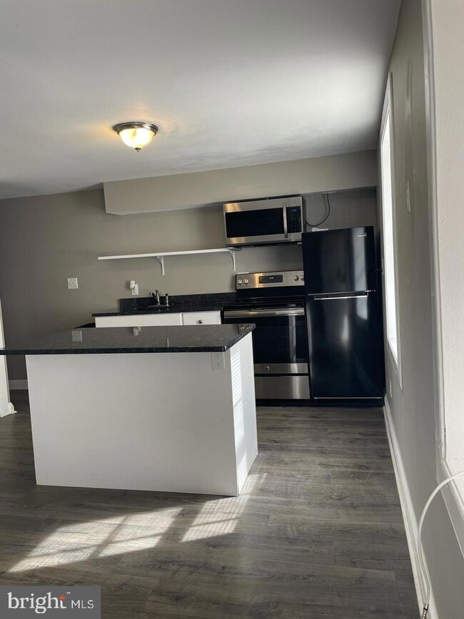 11 N Jay St unit 2, Middleburg, VA 20117 - photo 7