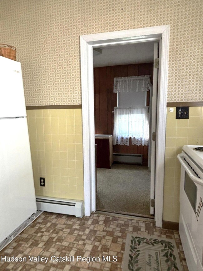 143 N Beacon St, Middletown, NY 10940 - photo 7