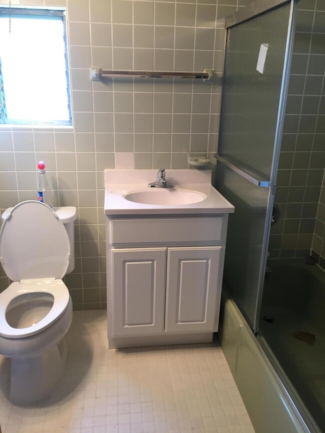 17 Bard Ave, Staten Island, NY 10310 - photo 4