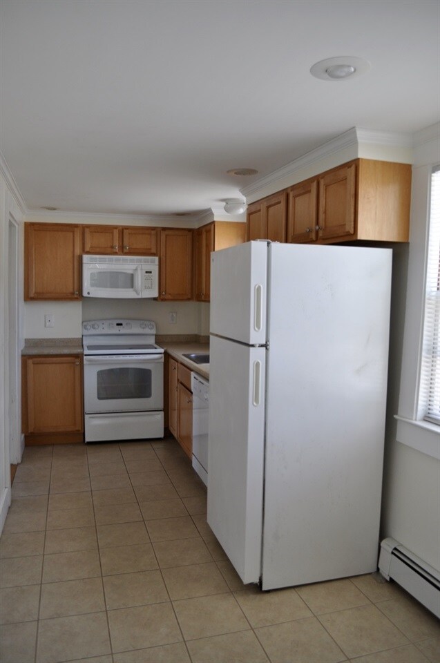 19 Lincoln St, Dover, NH 03820 - photo 4