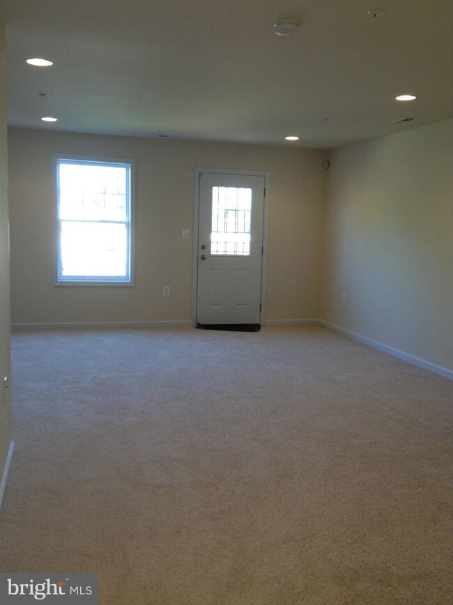 5226 Cloud Place NE, Washington, DC 20019 - photo 4